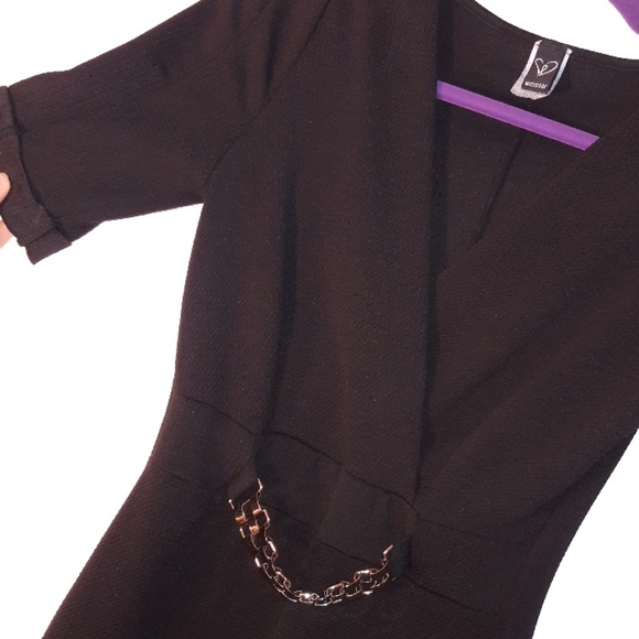 Black form fitting mini Dress - Picture 2 of 4